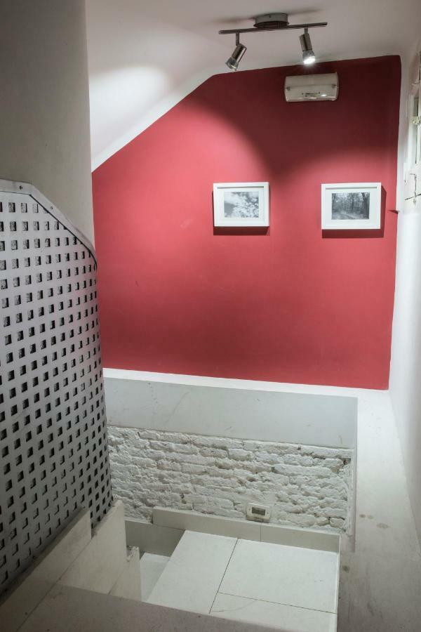 Duplex Ronda Atocha Apartment Мадрид Екстериор снимка